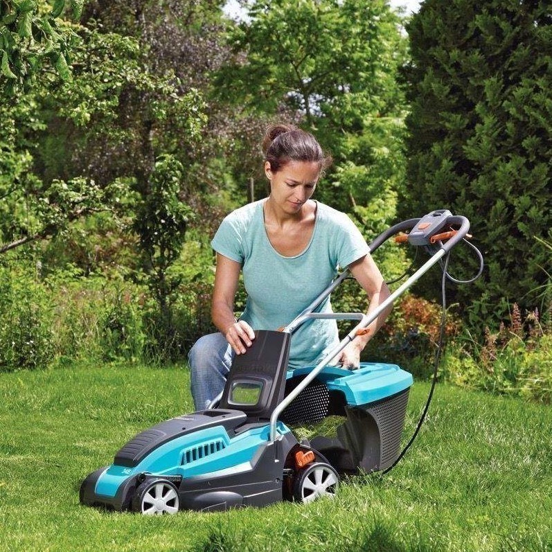 Обзор GARDENA POWERMAX 1400/34 05034-20.000.00. Тихая