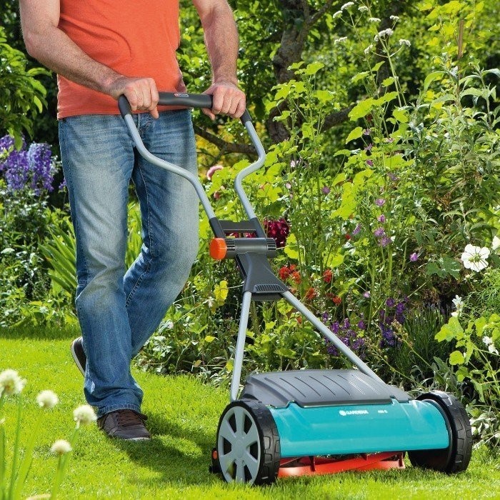 Обзор GARDENA CLASSIC 400. Ручная барабанная газонокосилка с ...